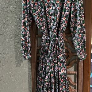 Black Floral Long-Sleeve Midi Dress with Tie Waist